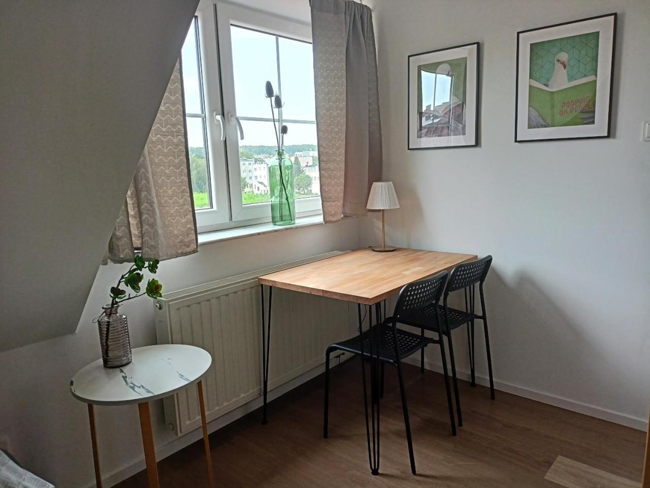 Lemuria Pokoje Hostel Chojnowska A Legnica Zewnętrze zdjęcie